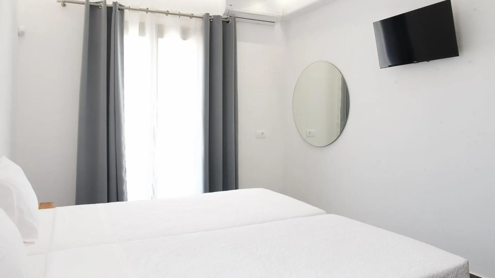 Maistros Apartments Mykonos Ftelia  Ftelia (Mykonos)
